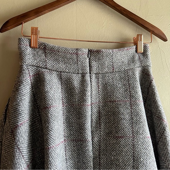 Chicwish wool blend A-line vintage style fall skirt - Picture 4 of 9